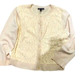 CABLE & GAUGE LACE CREAM BUTTON FRONT SWEATER MEDIUM